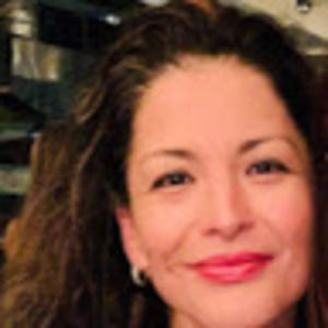 Meet your Posher, Amparito